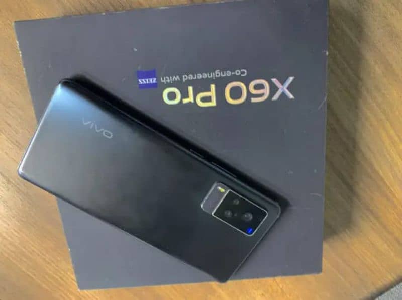 Vivo x60 Pro 12/256 GB condition 10/10 urjant sale SMS OLX py Kar dina 0