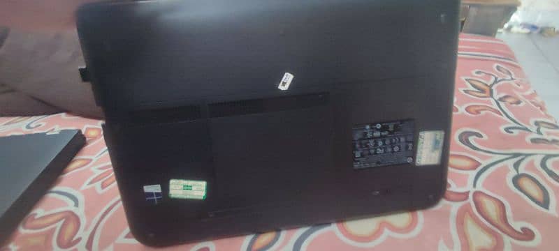 laptop HP core i5 ,5th generation 2