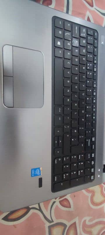 laptop HP core i5 ,5th generation 6