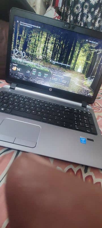 laptop HP core i5 ,5th generation 7