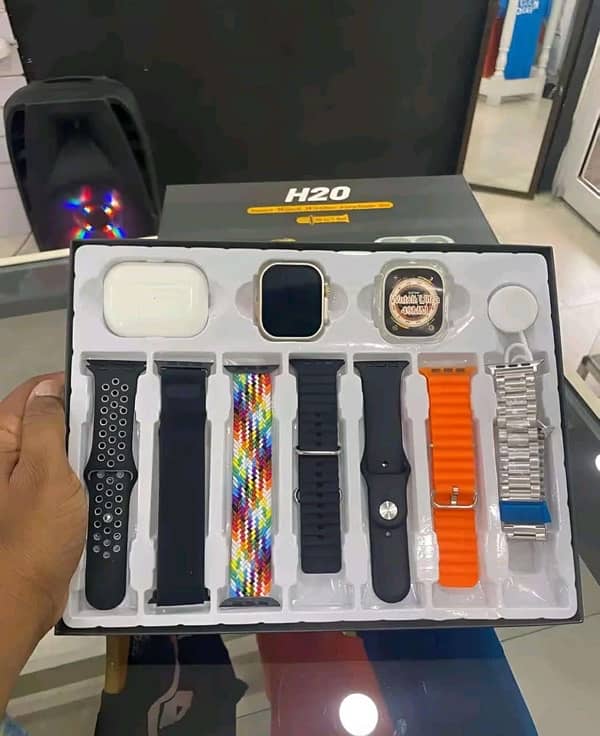 H20 Ultra Smart Watch With AirPods(Box Pack) 2