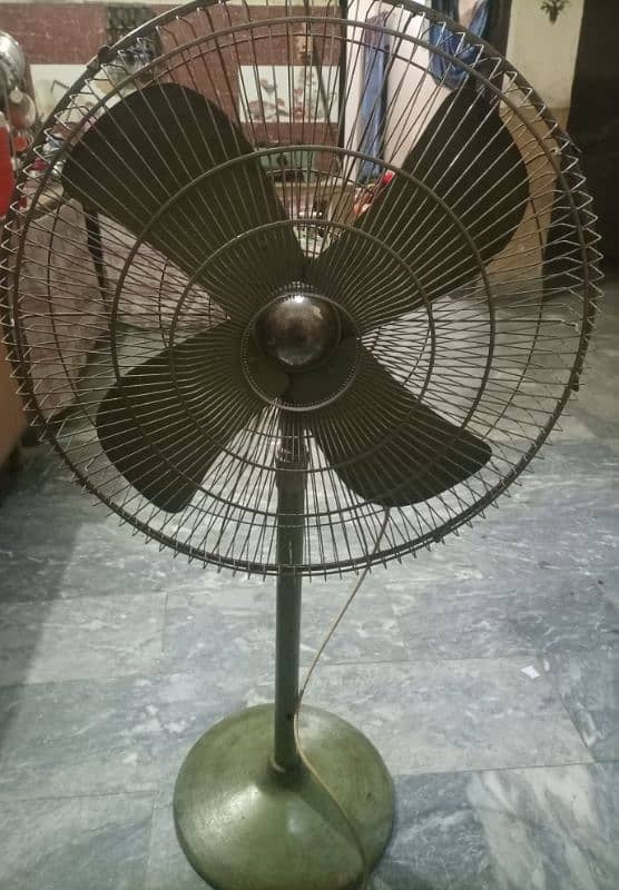 Pedistal Fan for sale 1