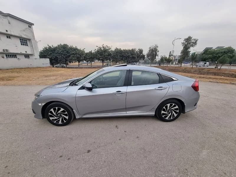 Honda Civic Oriel 2018 0