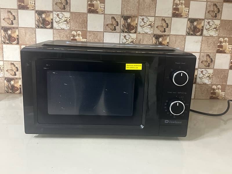 Dawlance Microwave 20L MD-20 barely used 0