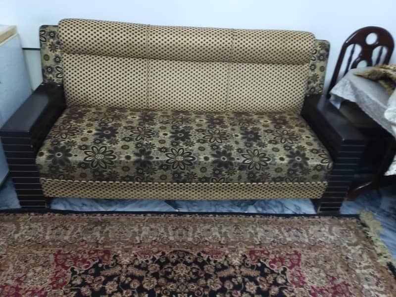 Dining Table + Sofa Set for sale in G-11/2 Islamabad 2