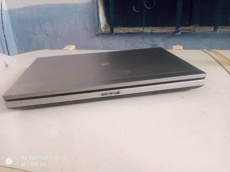 core i5 2nd gen laptop, HP elitebook 2560p, 4gb ram, demand 14000 3