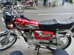 Honda 125 . Modal 2023 10 by 10