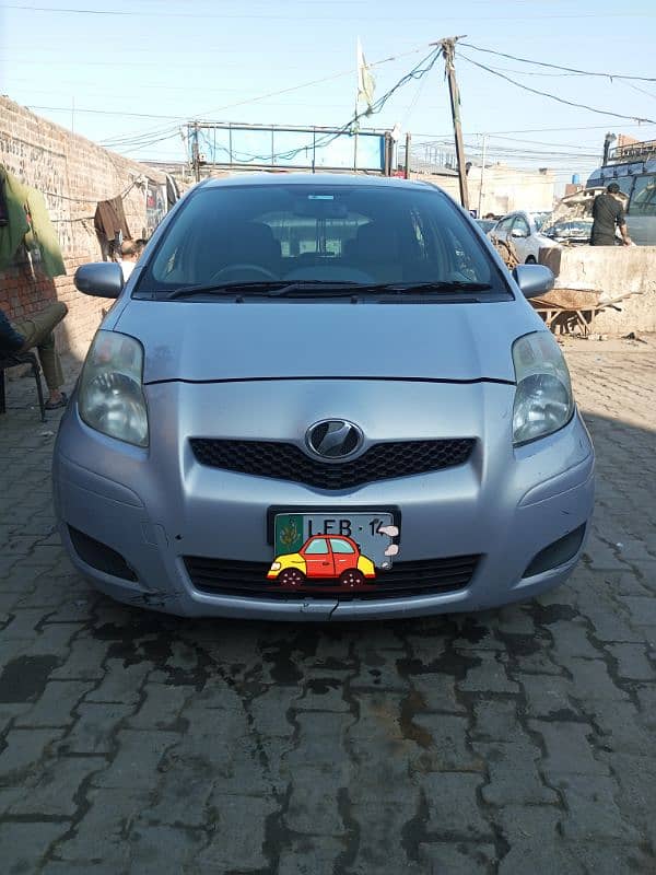 Toyota Vitz 2010 3