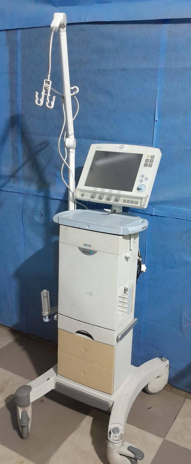 Portable ICU/Home Ventilator - Reliable, Compact, Imported & Efficient 2