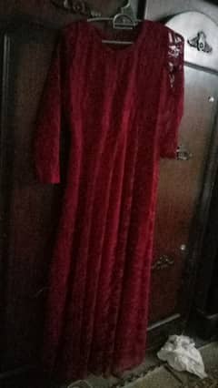 Maroon Maxy