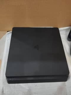 Playstation 4 (slim 1tb)