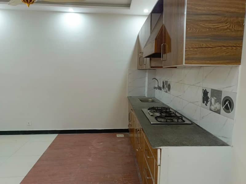 2 BED LIKE A BRAND APARTMENT FOR SALE IN BAHRIA TOWN LAHORE 12