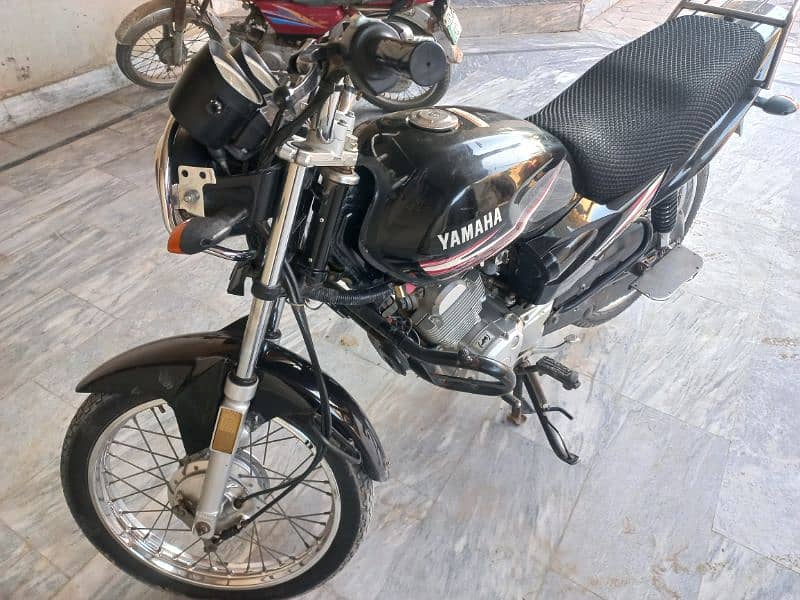 yamaha ybz125 model 2018 urgent 1