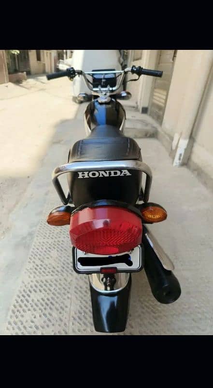 HONDA CG 125 Model 2023 1st Owner, With TRACKER SYSTEM Low Millage 3