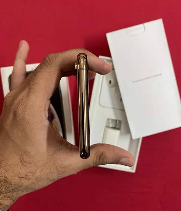 iPhone xs max pta Sale 3