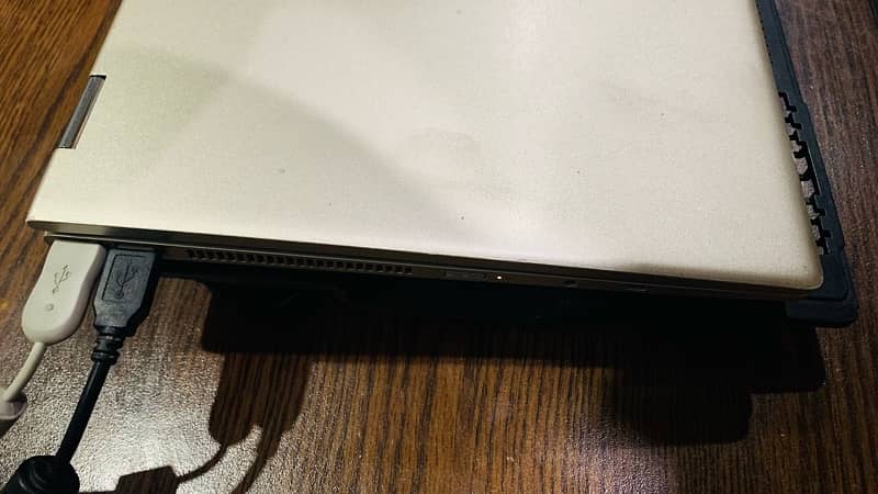 HP Pavilion Core i5, 8th Gen 5