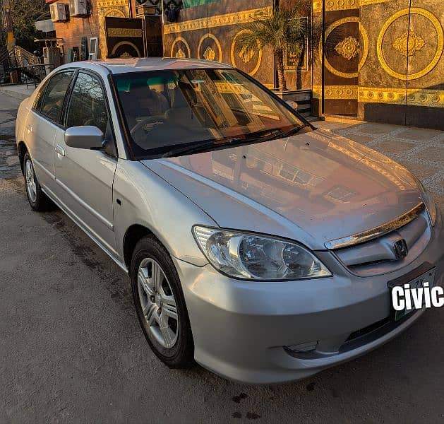 Honda Civic EXi 2005 1