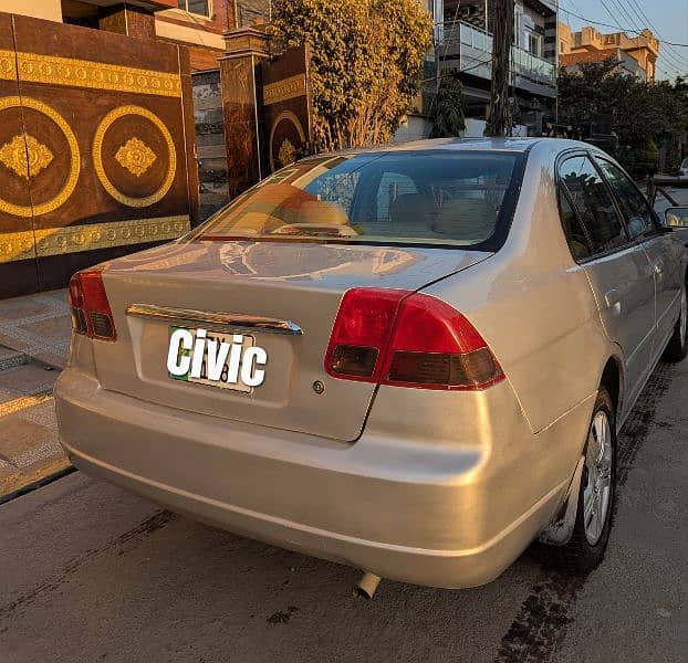 Honda Civic EXi 2005 3