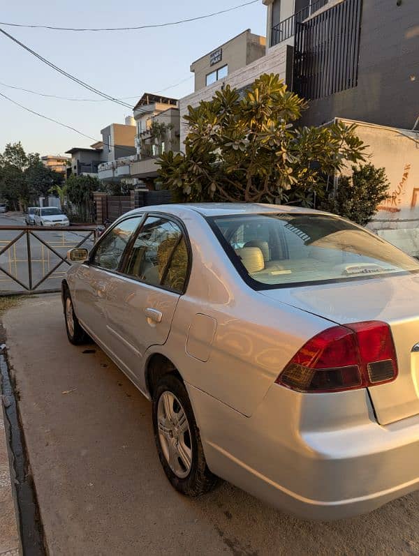 Honda Civic EXi 2005 6