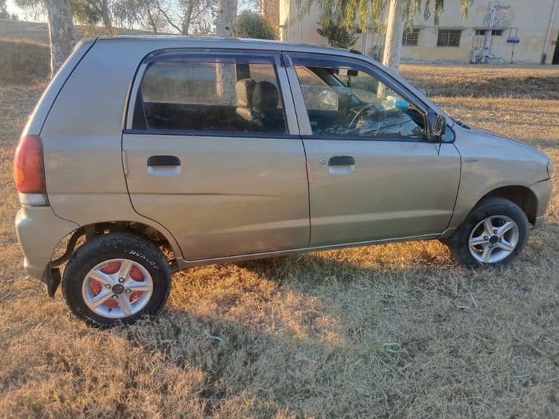 Suzuki Alto 2013 4