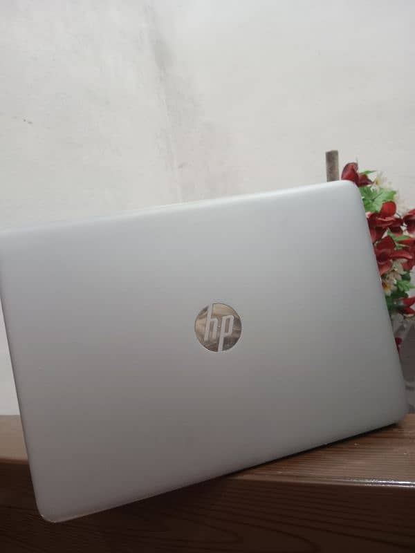 HP laptop core i5 6th generation 2