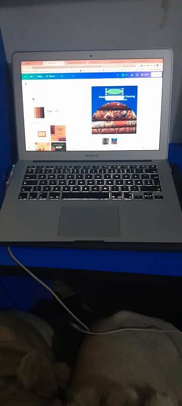 MacBook air urgent sale 2