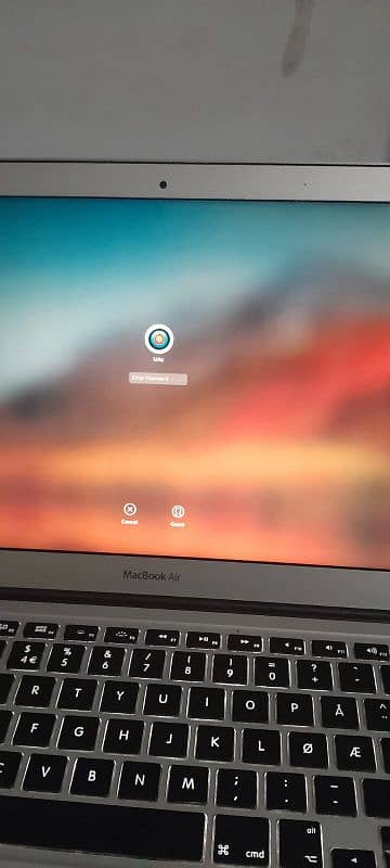 MacBook air urgent sale 7