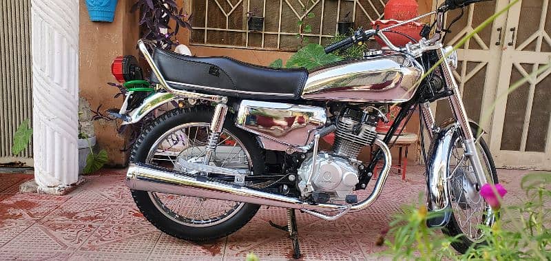 honda 125 islamabad number 1