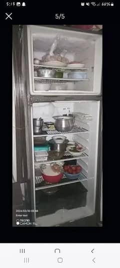 dawlance fridge in good condition