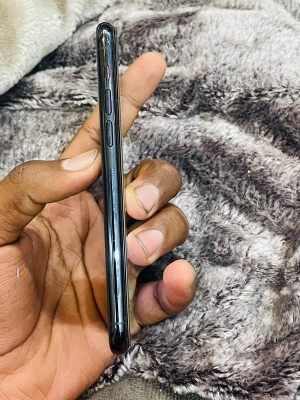 iphone 11 pro factory unlock 6