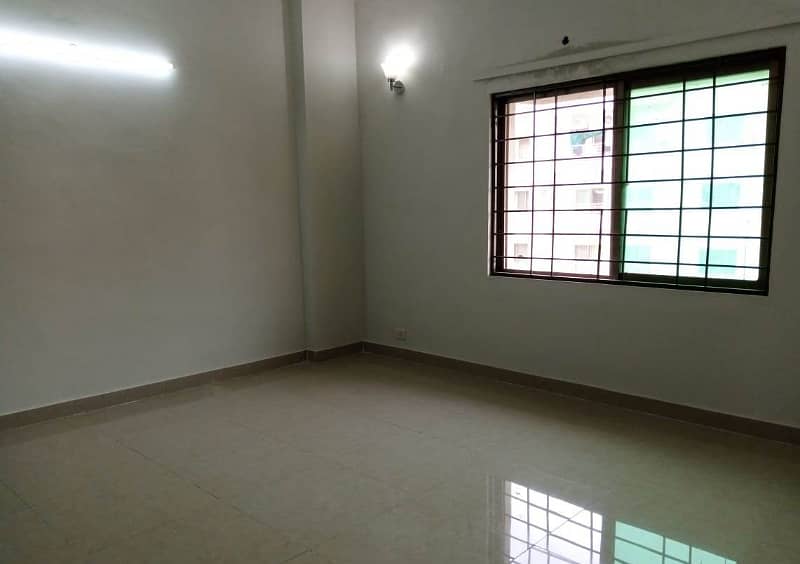 3 Bed Apartment Available For Rent In Askari 11 Lahore. 16