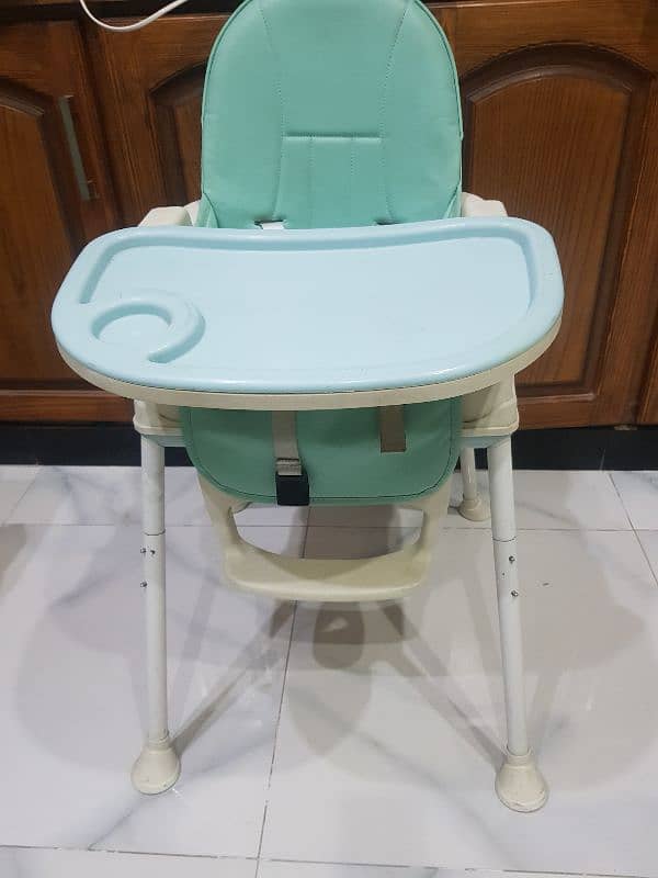 2 Imported Baby Items High Chair and Baby Cot in very good condition 0