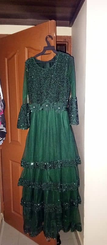 green net frock 1