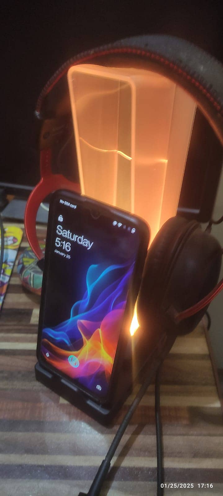 RGB HEADPHONE & PHONE STAND WITH 4 USB PORTs 2