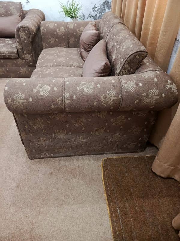 9 seater sofa set | buy now |10/10 conditions 1