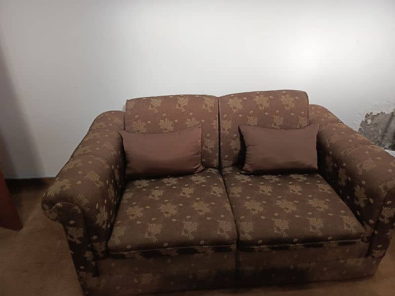 9 seater sofa set | buy now |10/10 conditions 4