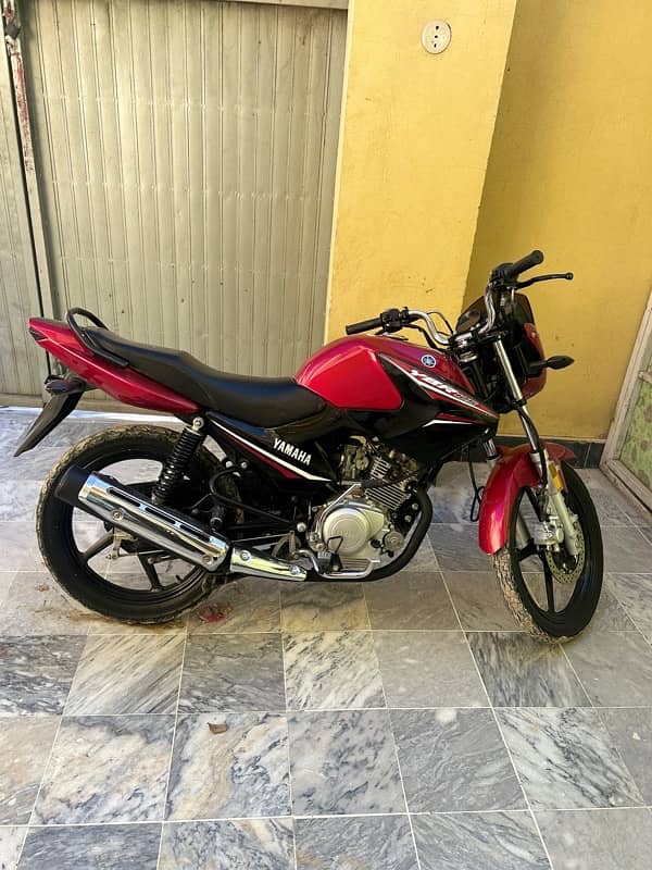 YBR125 red colour 7600drigen 0