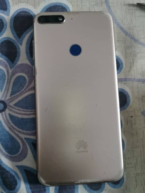 Huawei Y7 prime 2018 3