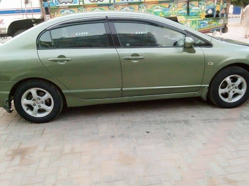 Honda Civic 2008 4