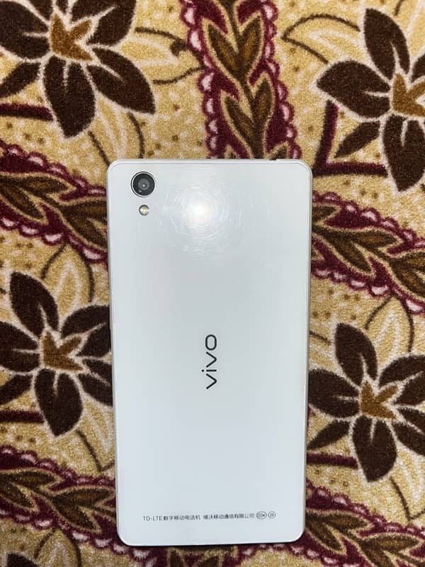 Vivo Y51A 1