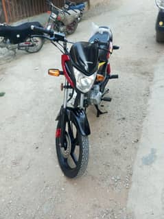 HONDA 125CBF