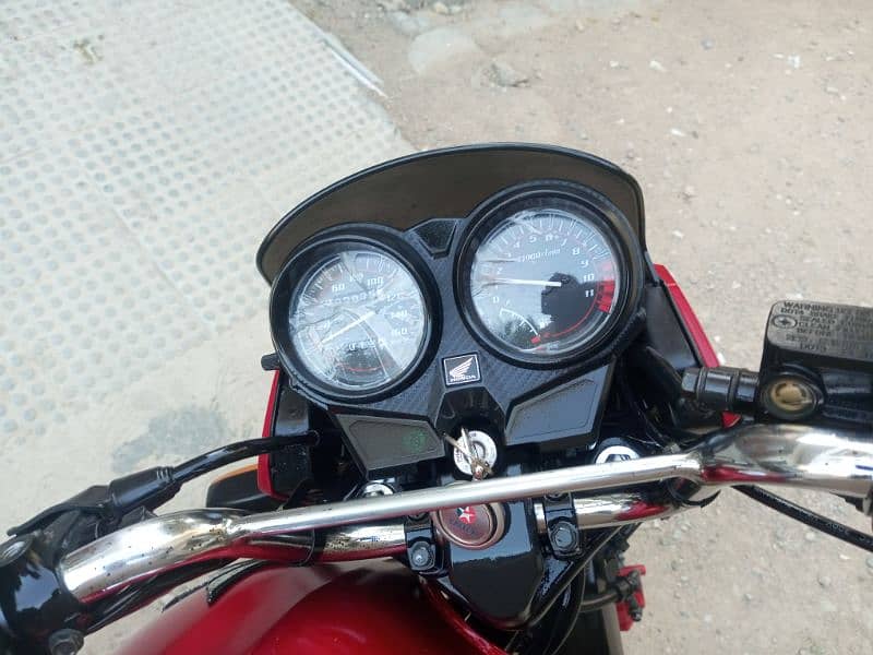 HONDA 125CBF 6