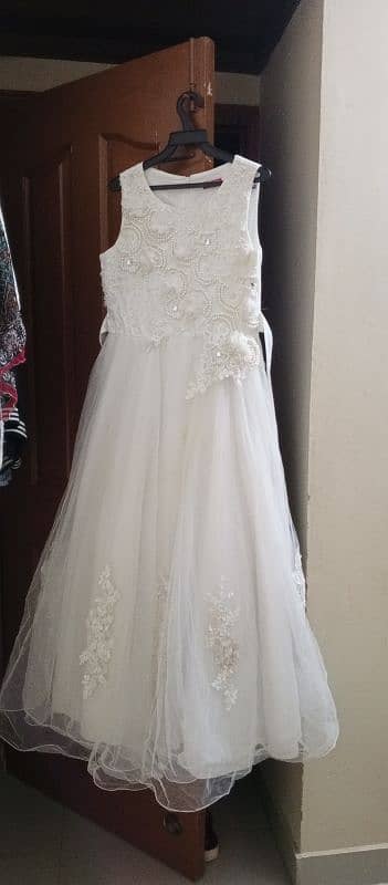 white princess net frock 1