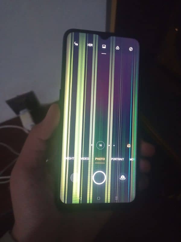 oppo a9 2020 8/128 screen mai line hai bake mobile ok hai 2