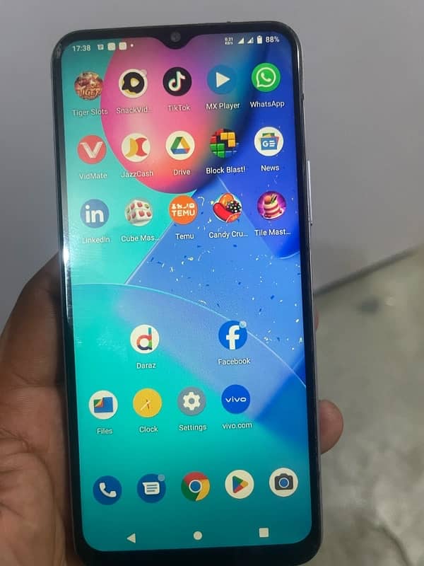 vivo y20 for sale 4/64 0