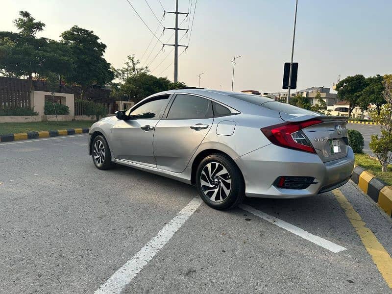 Honda Civic 2018 Available for Rent in Islamabad 2