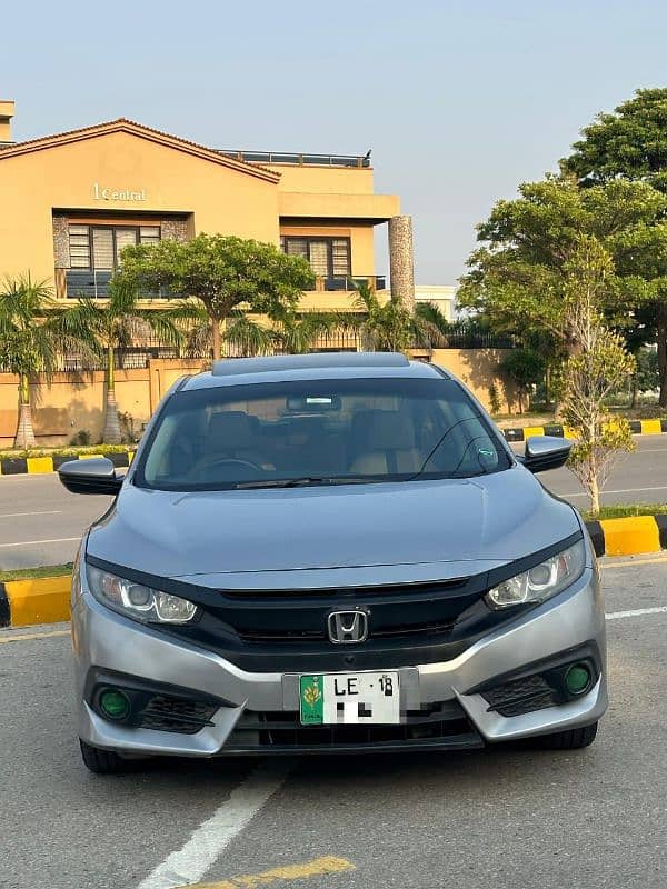 Honda Civic 2018 Available for Rent in Islamabad 5