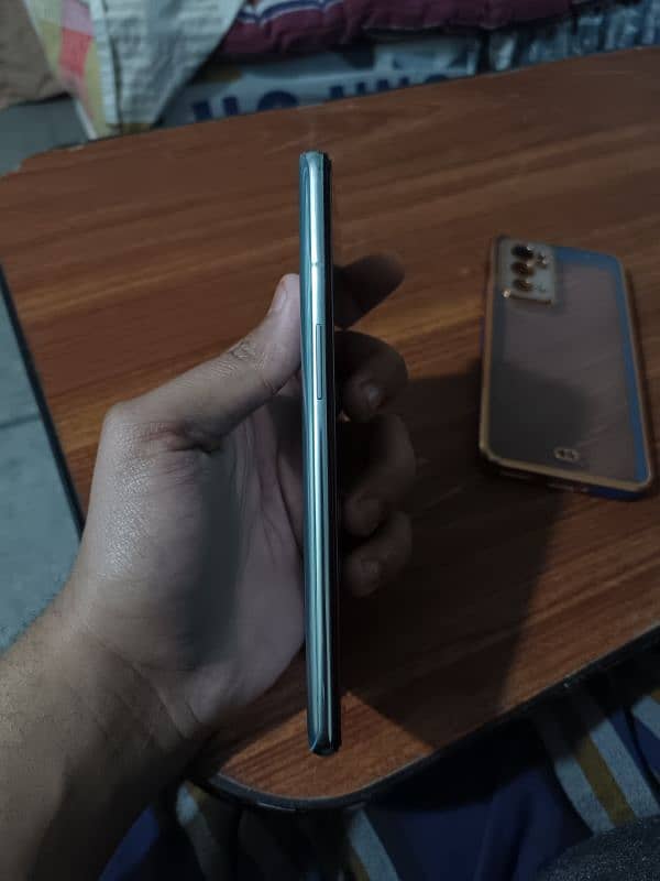 OnePlus 9rt Non Pta 2