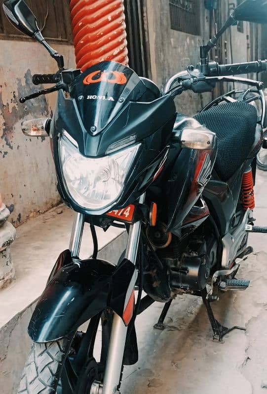 *Honda CB 150 ( Model  2019)  Total Genuine* 7