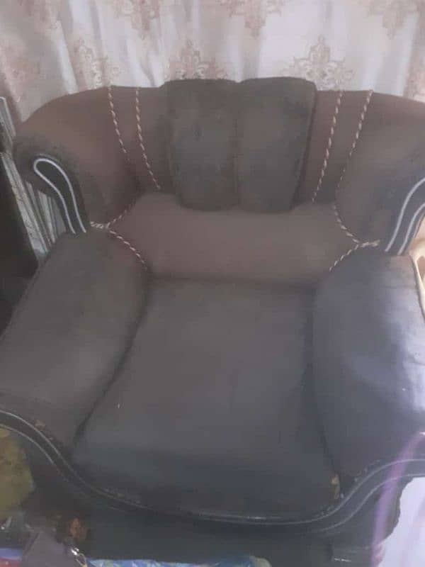 Used sofa Set 1